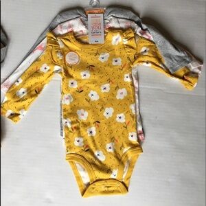 Carters just 3 piece set bodysuit